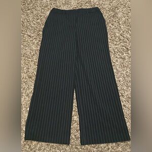 Moda International Victoria’s Secret Carmen Fit Pin Stripe Pants 8 Short Petite